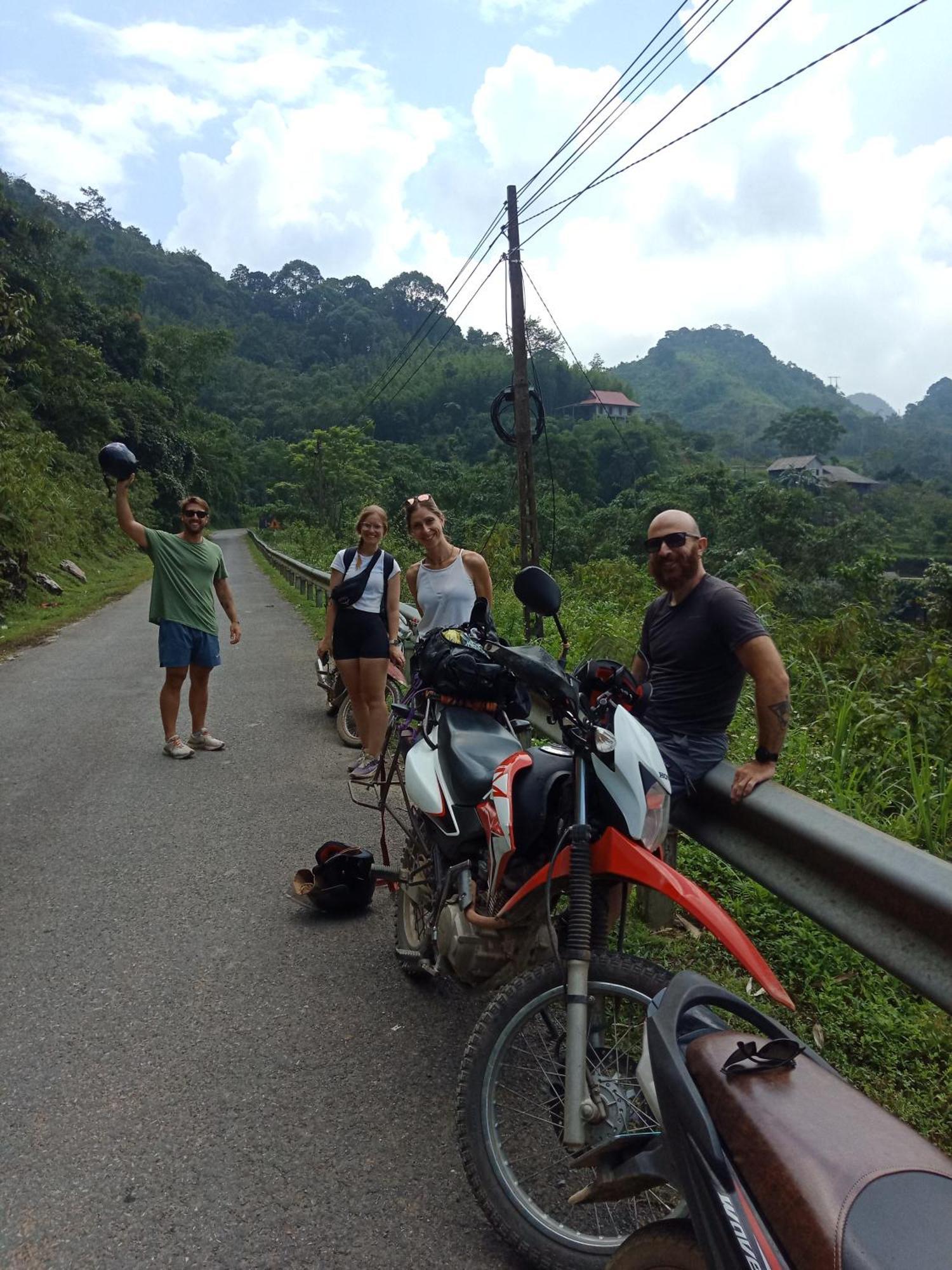 Pu Luong Jungle King 1 Homestay Exterior photo